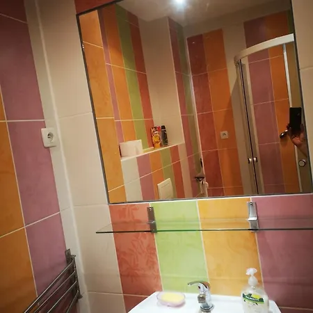 Green Apartments شقة فندقية 2*