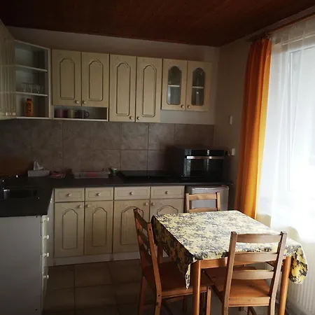 Green Apartments شقة فندقية