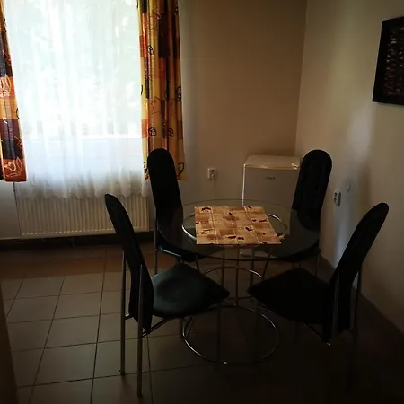 Aparthotel Green Apartments 2*