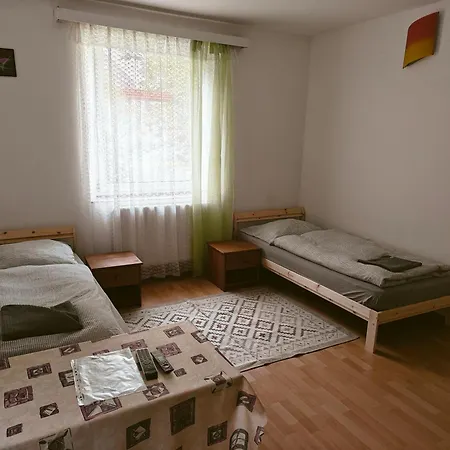 Green Apartments 아파트호텔